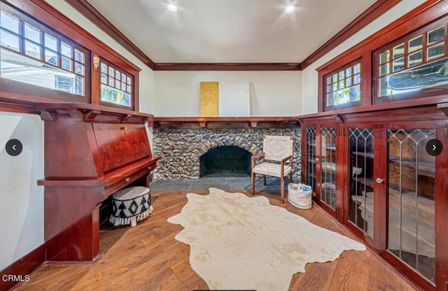 5357 S Victoria Avenue, Los Angeles, CA 90043