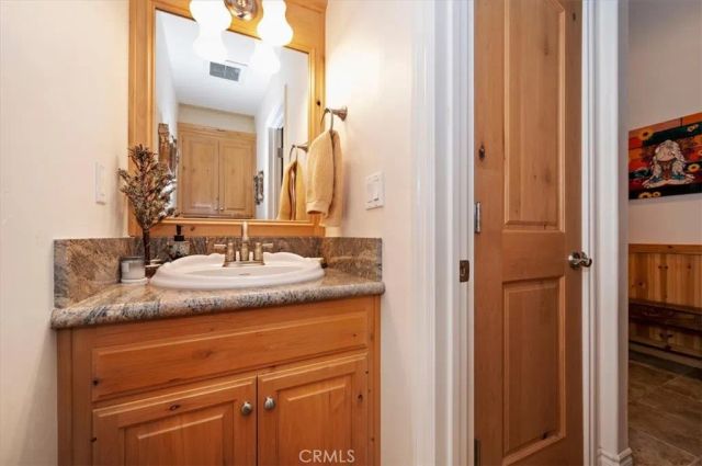 161 Grizzly, Lake Arrowhead, CA 92317