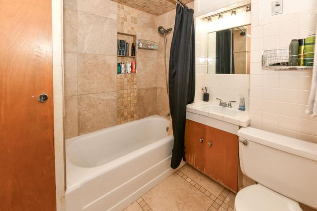 4709 19th AVENUE, Kenosha, WI 53140