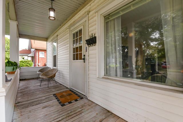 4709 19th AVENUE, Kenosha, WI 53140