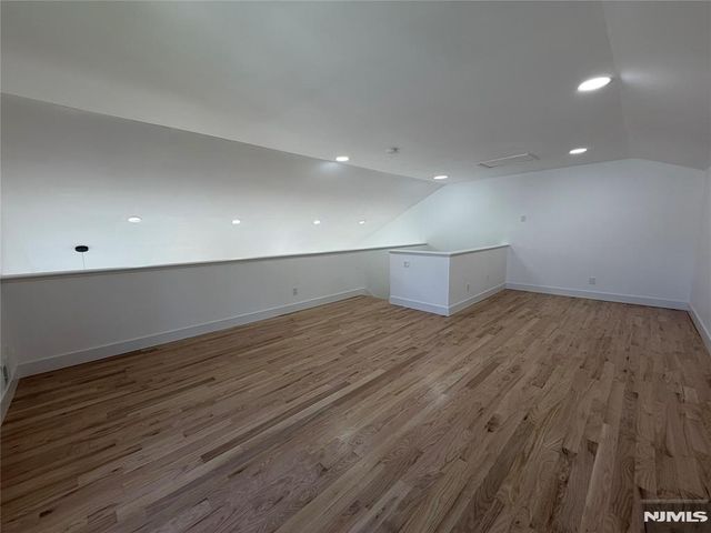 330 Winthrop Drive 330, Nutley, NJ 07110