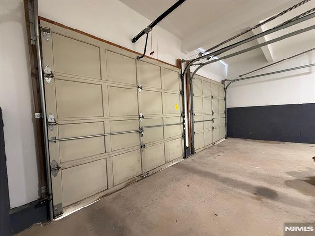 330 Winthrop Drive 330, Nutley, NJ 07110