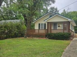 601 FAIRGROUND ST, Mexico, MO 65265