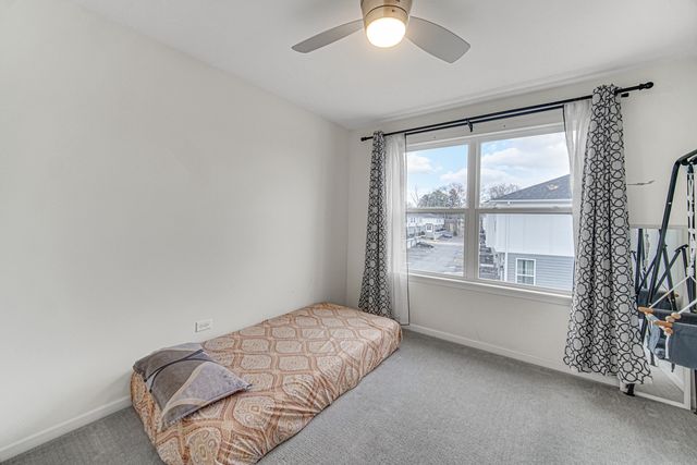 3S528 Cambridge Court, Warrenville, IL 60555