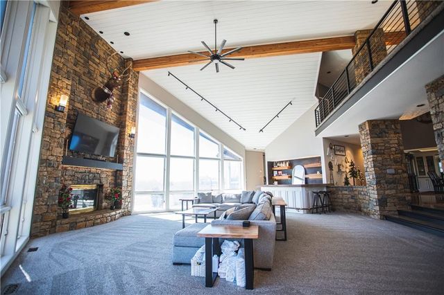 4112 Miller Road, St Joseph, MO 64505