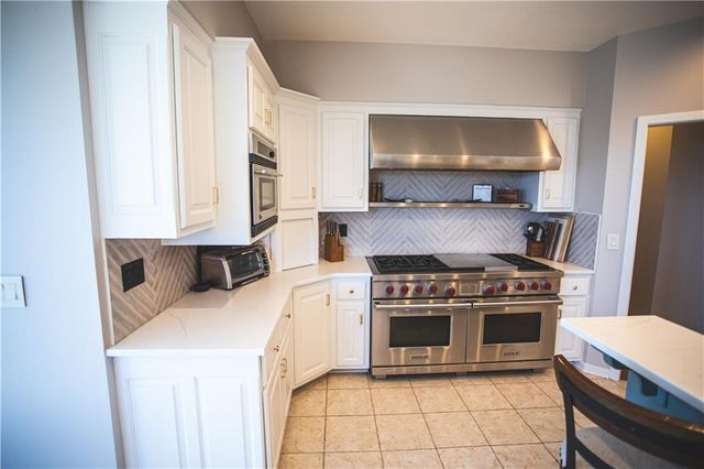 4112 Miller Road, St Joseph, MO 64505