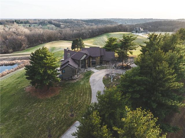 4112 Miller Road, St Joseph, MO 64505