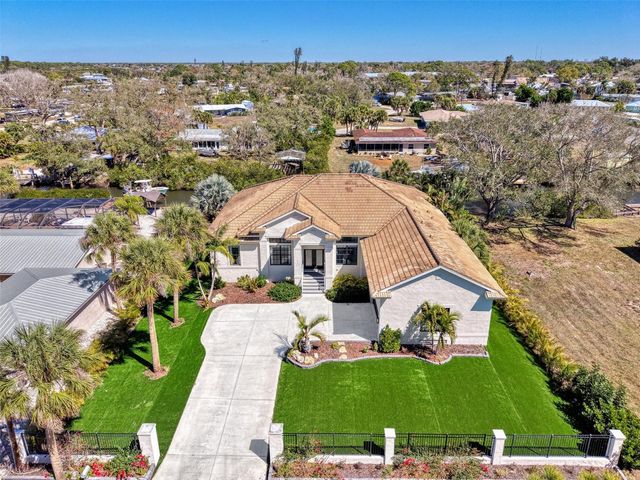 608 BITTNER BOULEVARD, Nokomis, FL 34275