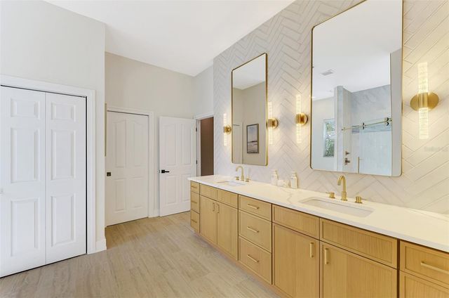 608 BITTNER BOULEVARD, Nokomis, FL 34275