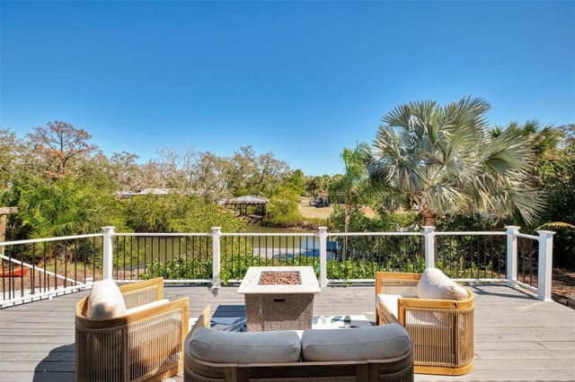 608 BITTNER BOULEVARD, Nokomis, FL 34275