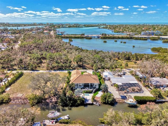 608 BITTNER BOULEVARD, Nokomis, FL 34275