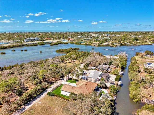 608 BITTNER BOULEVARD, Nokomis, FL 34275