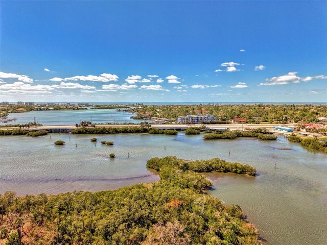 608 BITTNER BOULEVARD, Nokomis, FL 34275