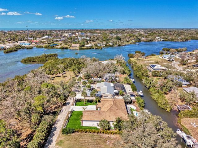 608 BITTNER BOULEVARD, Nokomis, FL 34275