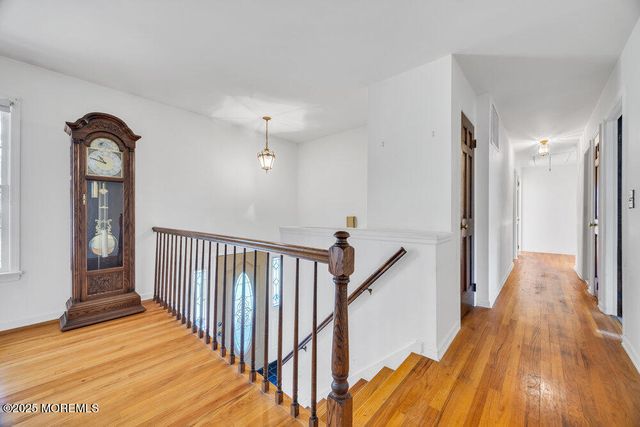 185 Ballantine Road, Middletown, NJ 07748