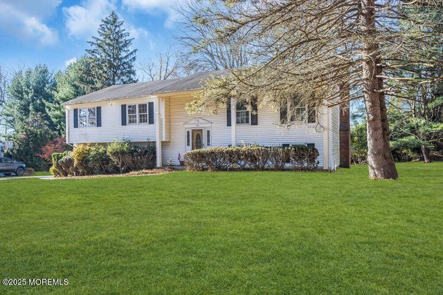 185 Ballantine Road, Middletown, NJ 07748