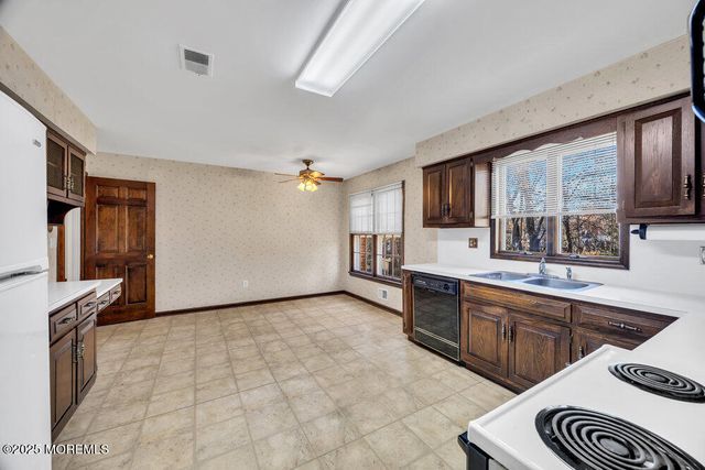 185 Ballantine Road, Middletown, NJ 07748