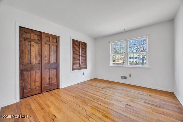 185 Ballantine Road, Middletown, NJ 07748