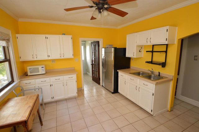 3841 E Edgerton AVENUE, Cudahy, WI 53110