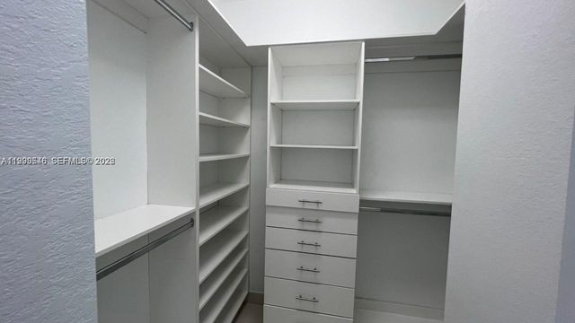 3570 W 92nd Pl ., Hialeah, FL 33018