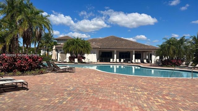 3570 W 92nd Pl ., Hialeah, FL 33018