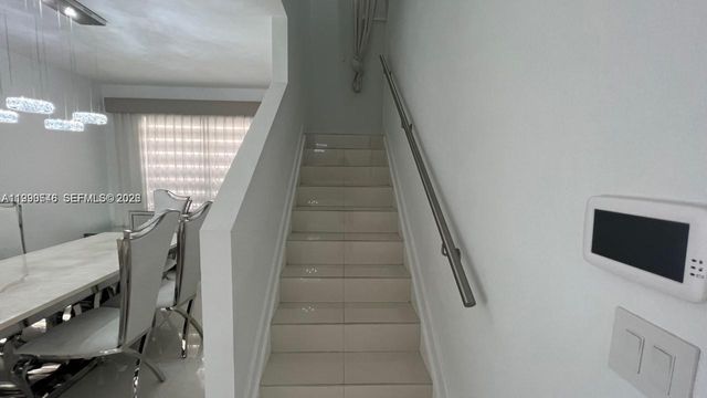 3570 W 92nd Pl ., Hialeah, FL 33018