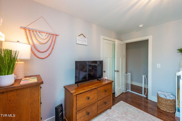 957 Mitchell Road, Kingsport, TN 37663