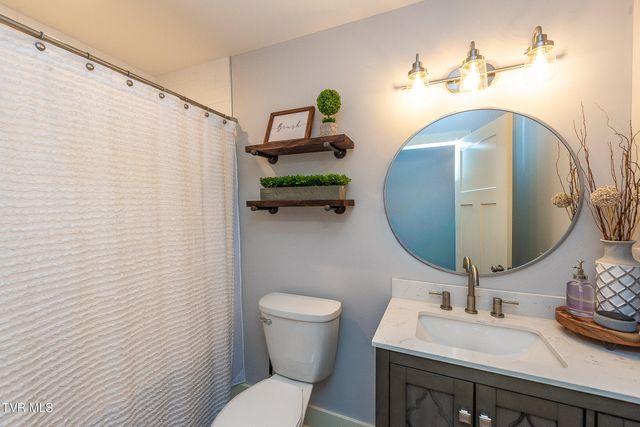 957 Mitchell Road, Kingsport, TN 37663