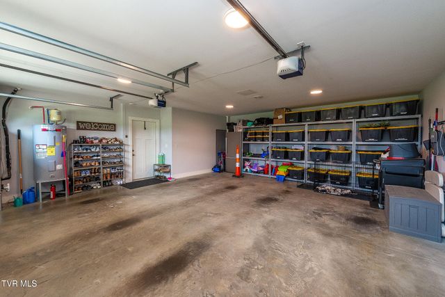 957 Mitchell Road, Kingsport, TN 37663