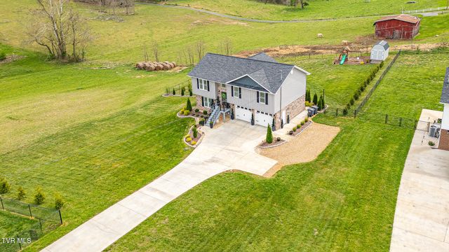 957 Mitchell Road, Kingsport, TN 37663