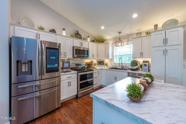 957 Mitchell Road, Kingsport, TN 37663