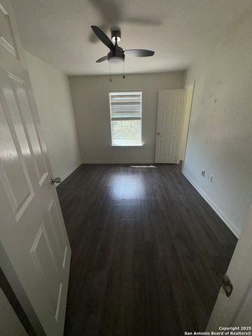 11458 Coral, San Antonio, TX 78252