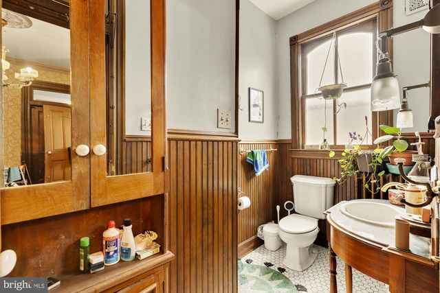 3423 OAKWOOD TER NW, Washington, DC 20010