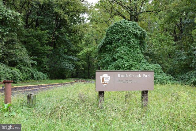 3423 OAKWOOD TER NW, Washington, DC 20010