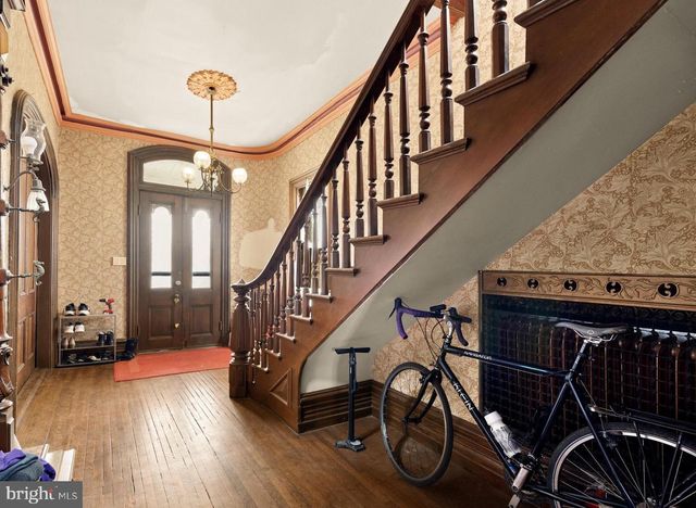 3423 OAKWOOD TER NW, Washington, DC 20010