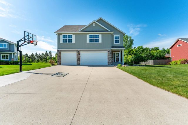 2414 Valley View, Hawley, MN 56549