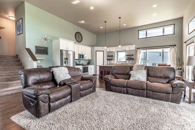 2414 Valley View, Hawley, MN 56549