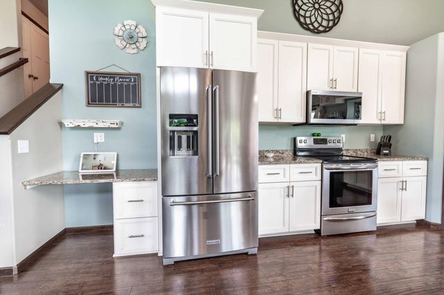 2414 Valley View, Hawley, MN 56549