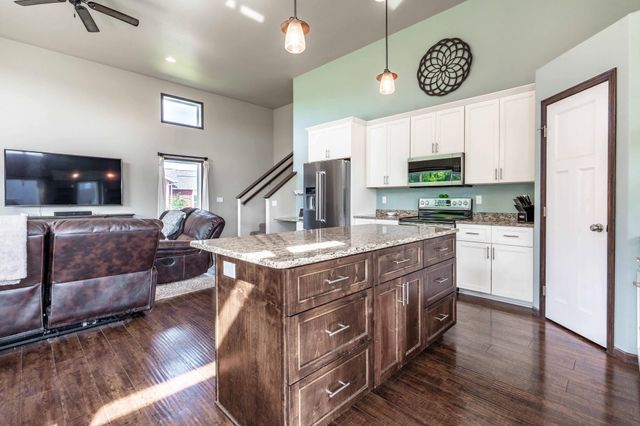 2414 Valley View, Hawley, MN 56549