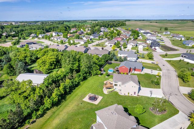 2414 Valley View, Hawley, MN 56549