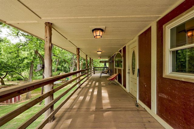7761 High Meadow Road, Noble, OK 73068