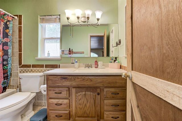 7761 High Meadow Road, Noble, OK 73068