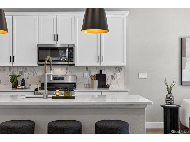 4649 S Kipling Cir, Denver, CO 80123