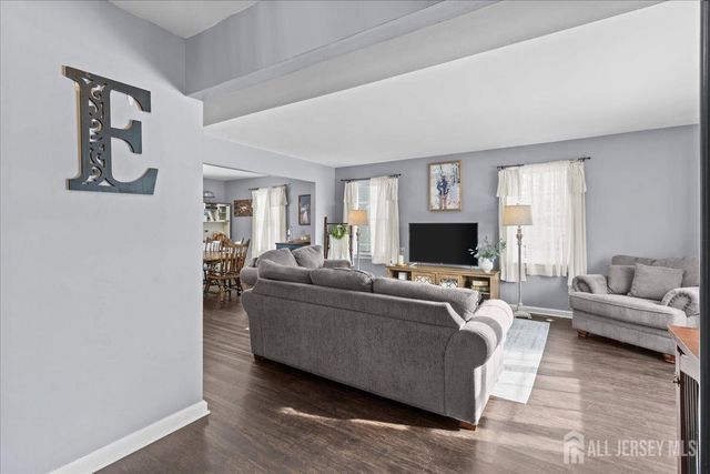 401 Port Monmouth Road, Middletown, NJ 07748