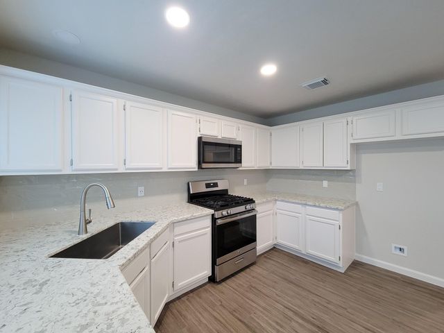 7777 Springville Drive, Houston, TX 77095