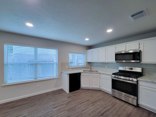 7777 Springville Drive, Houston, TX 77095