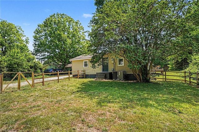 8124 E Harrell Road, Oak Ridge, NC 27310