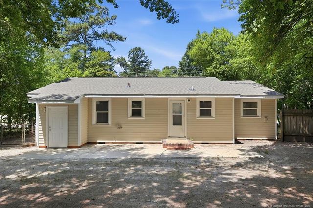 1021 Martindale Drive, Fayetteville, NC 28304