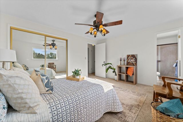 210 NW Wilson Circle, Mountain Home, ID 83647