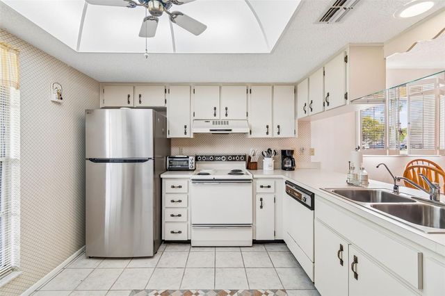 7725 DANUBE DRIVE, Hudson, FL 34667